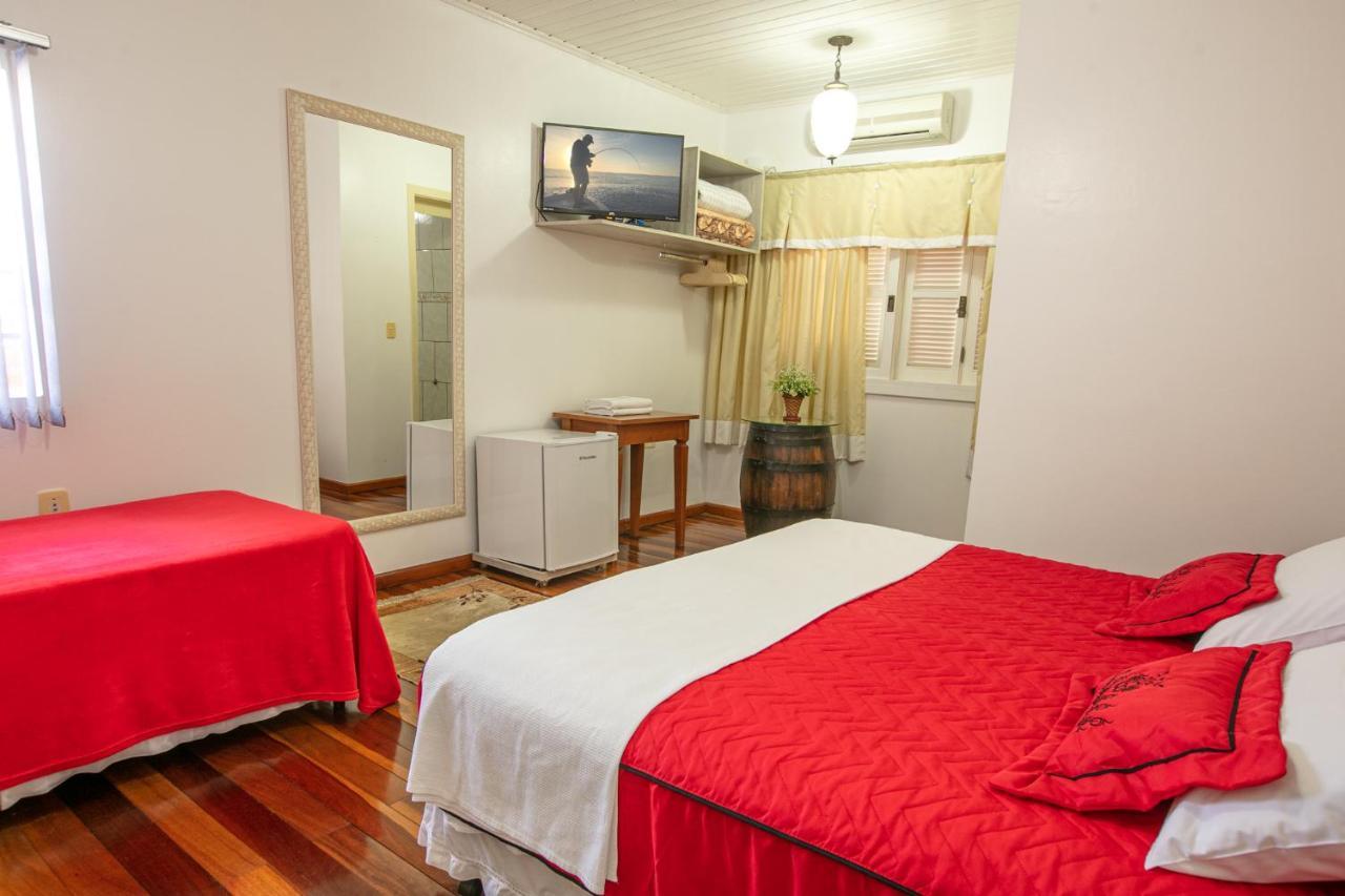 Hotel Pousada Casa Tasca Bento Gonçalves Esterno foto
