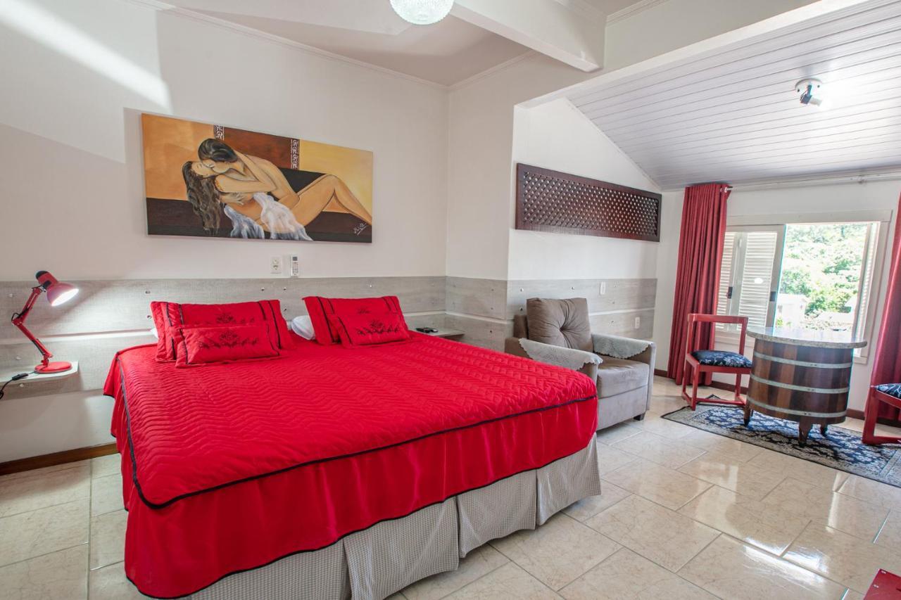 Hotel Pousada Casa Tasca Bento Gonçalves Esterno foto