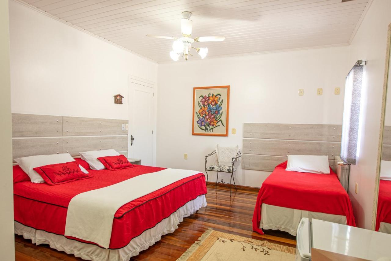 Hotel Pousada Casa Tasca Bento Gonçalves Esterno foto
